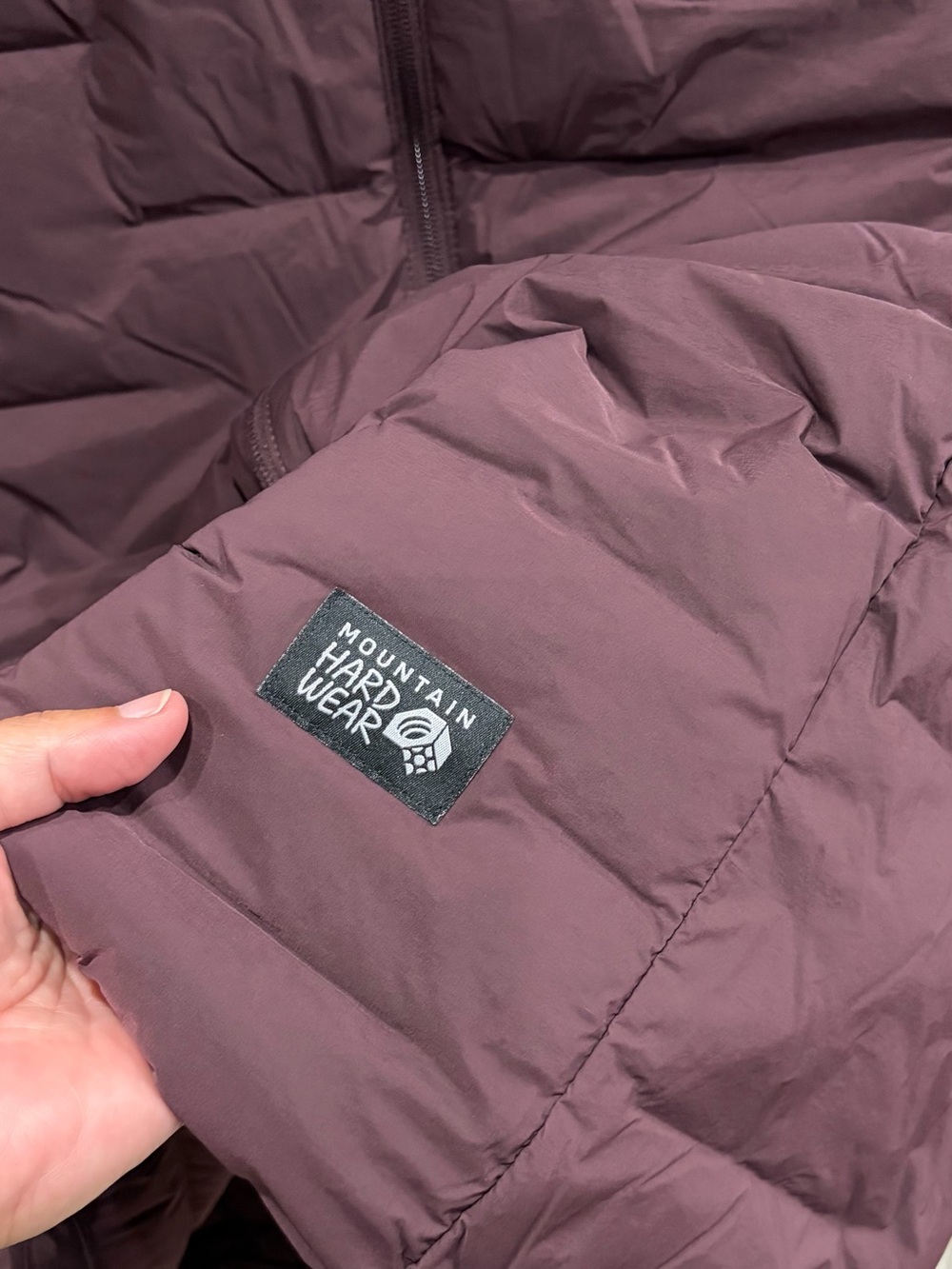 Mountain Hardwear Women's Medium Stretchdown Long Parka Dark Pink NWT Jacket - Picture 4 of 8